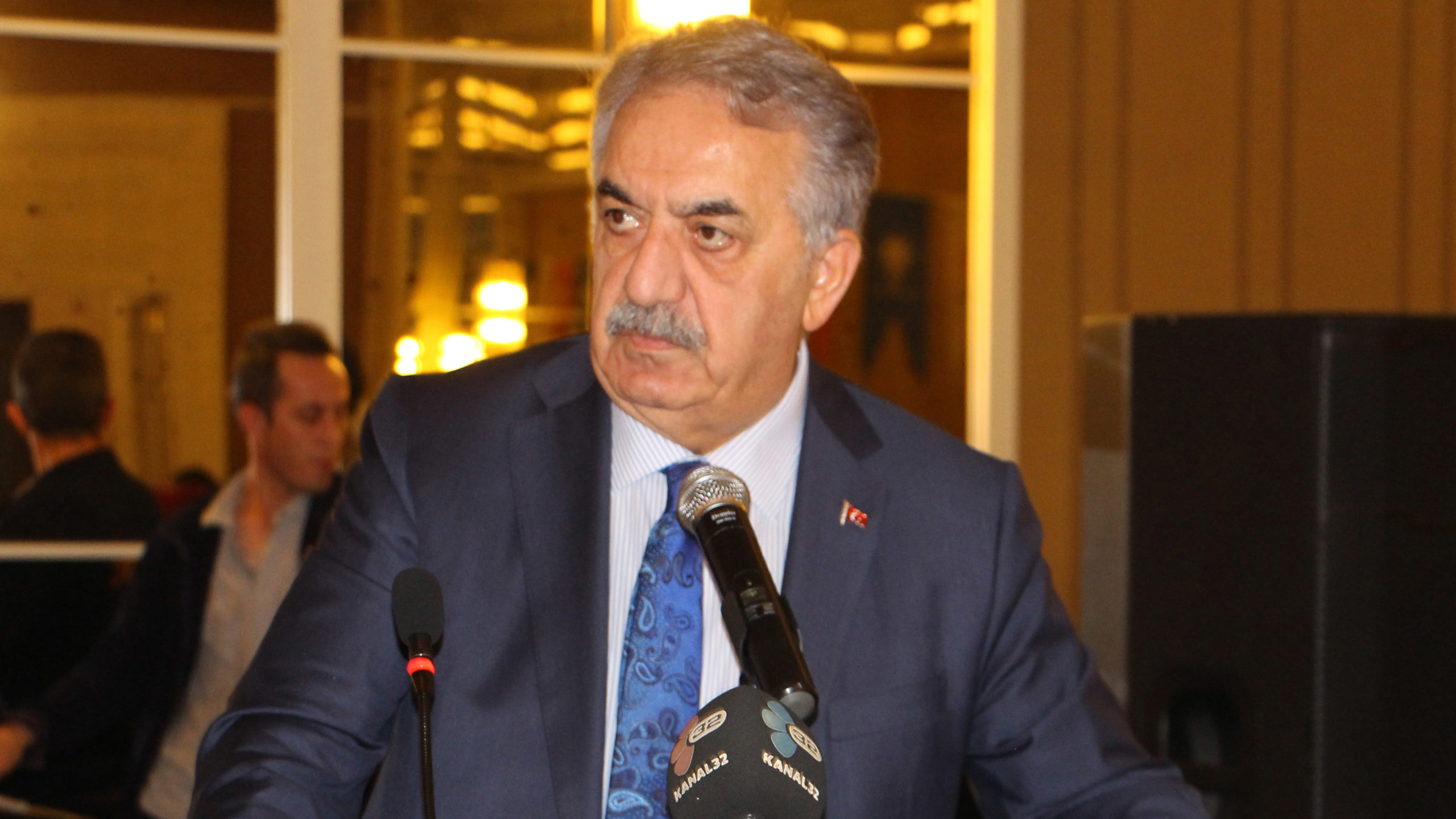 AK Parti'li hayati yazıcı: Çok üzgünüz