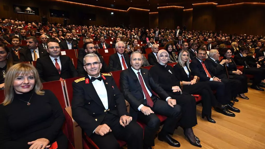 Akmde cumhuriyet bayrami programi yapildi 1 - yerel haberler - haberton