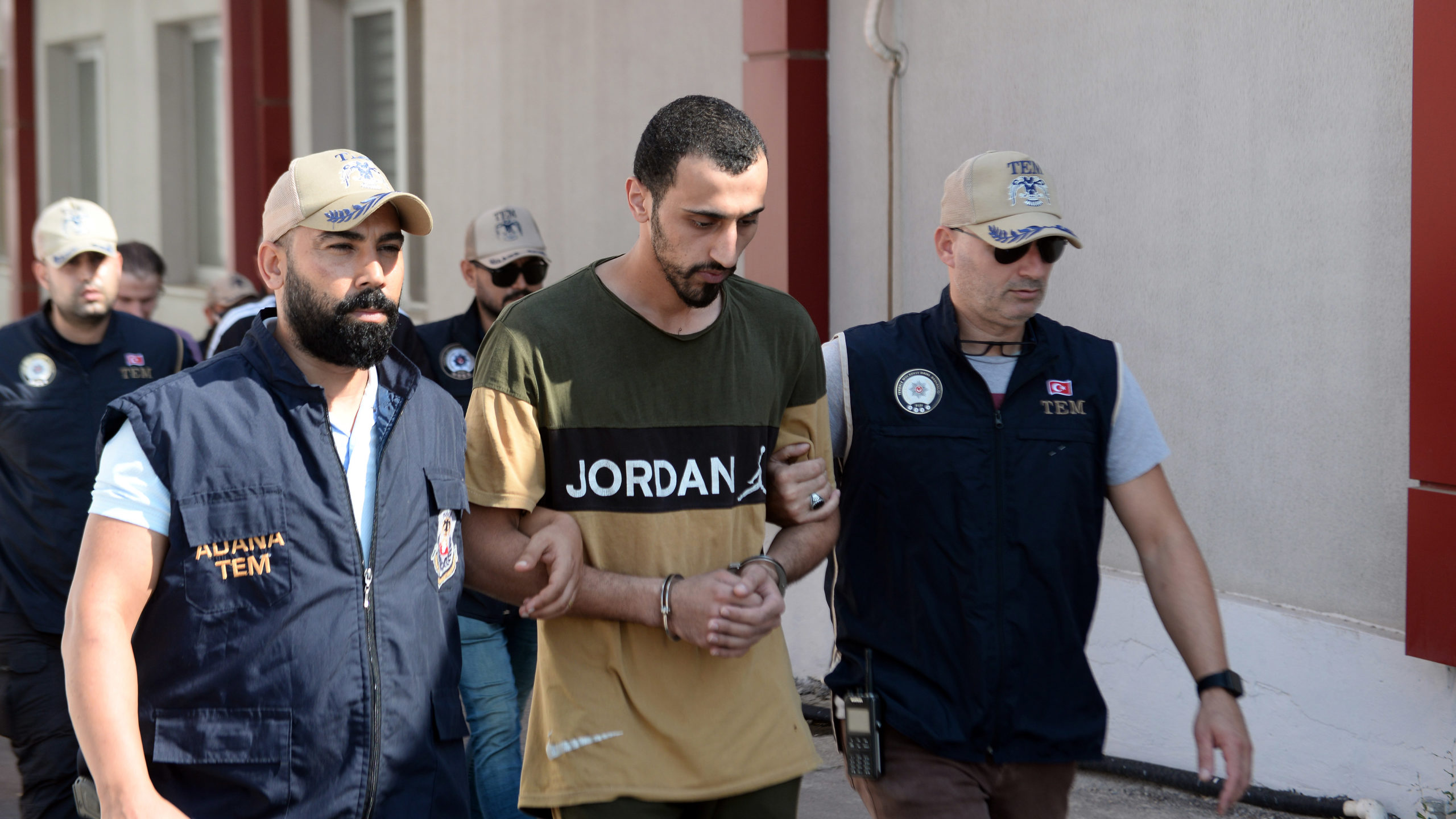 Adana'da yakalanan DEAŞ'lı teröristler tutuklandı