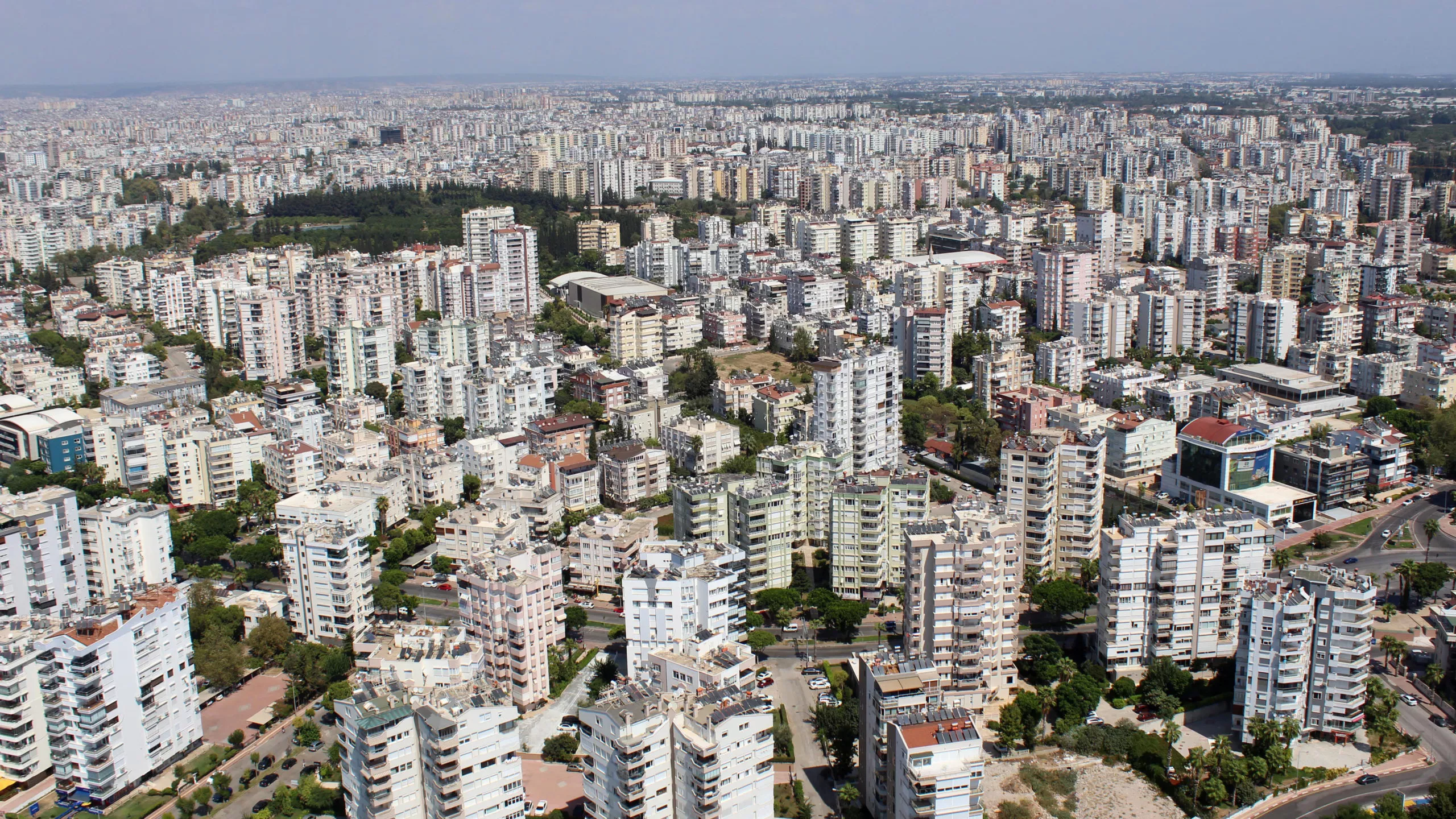 Antalya'da lüks dairelerin kirası 100 bin lirayı aştı