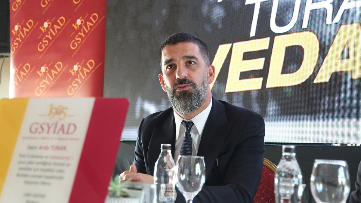 Arda Turan: Bir ekol hocası olmak istiyorum