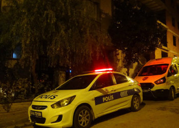 Avcılar’da ayrıldığı eşini tabanca ile yaraladı