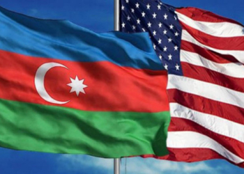 Azerbaycan'ın ABD Büyükelçiliği aracına ateş açıldı