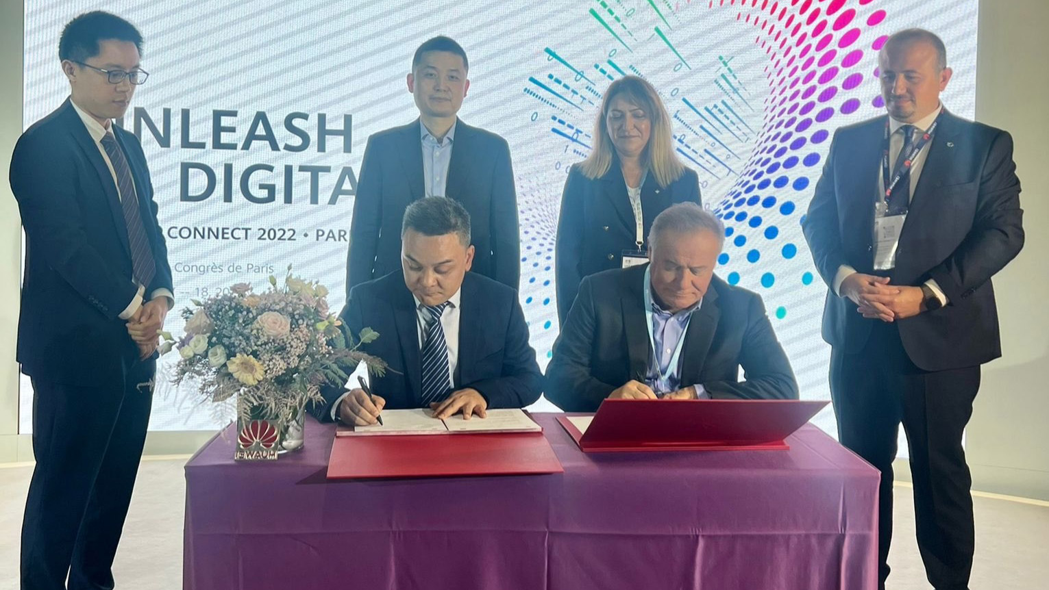 BAU ile Huawei'den dev iş birliği