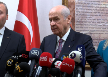 Bahçeli'den Anayasa açıklaması