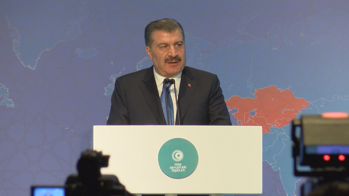 Bakan Koca, Türk Tıp Dünyası Kurultayı'na katıldı