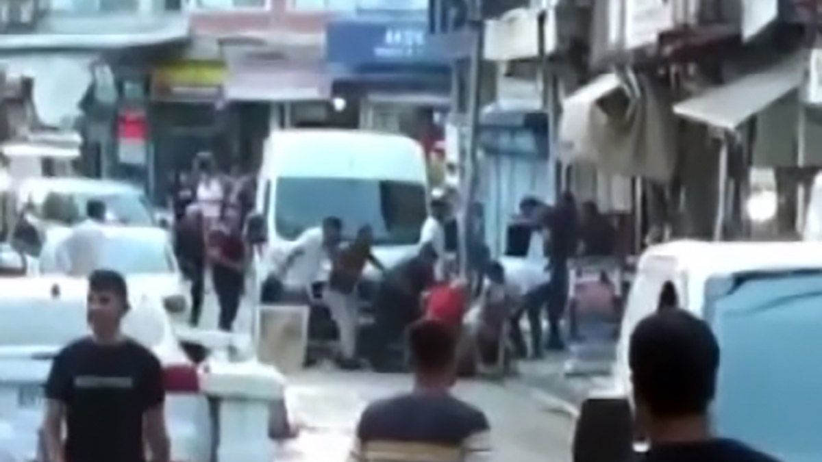 Balıkçıların park kavgası kanlı bitti: 5 yaralı