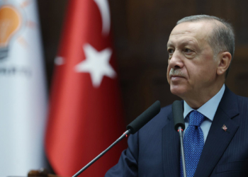 Başörtüsü konusunu ülke gündeminden çıkardık