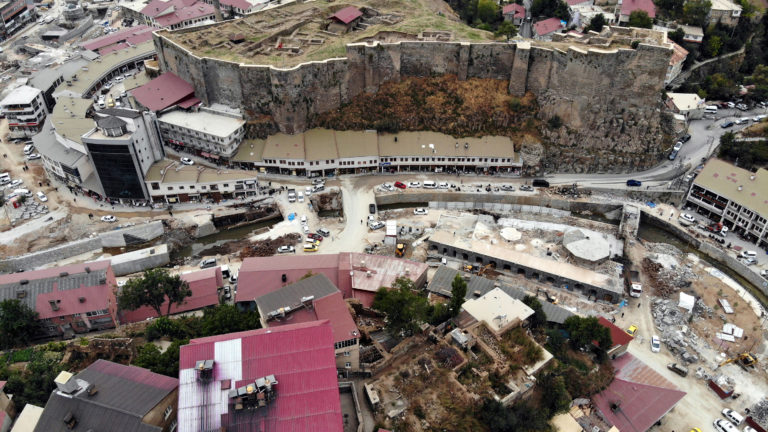 Bitlis Dere Üstü Islah Projesi sona yaklaştı