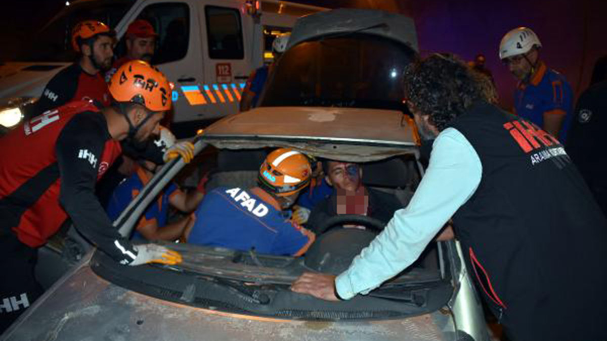 Bitlis'te tünelde trafik kazası tatbikatı