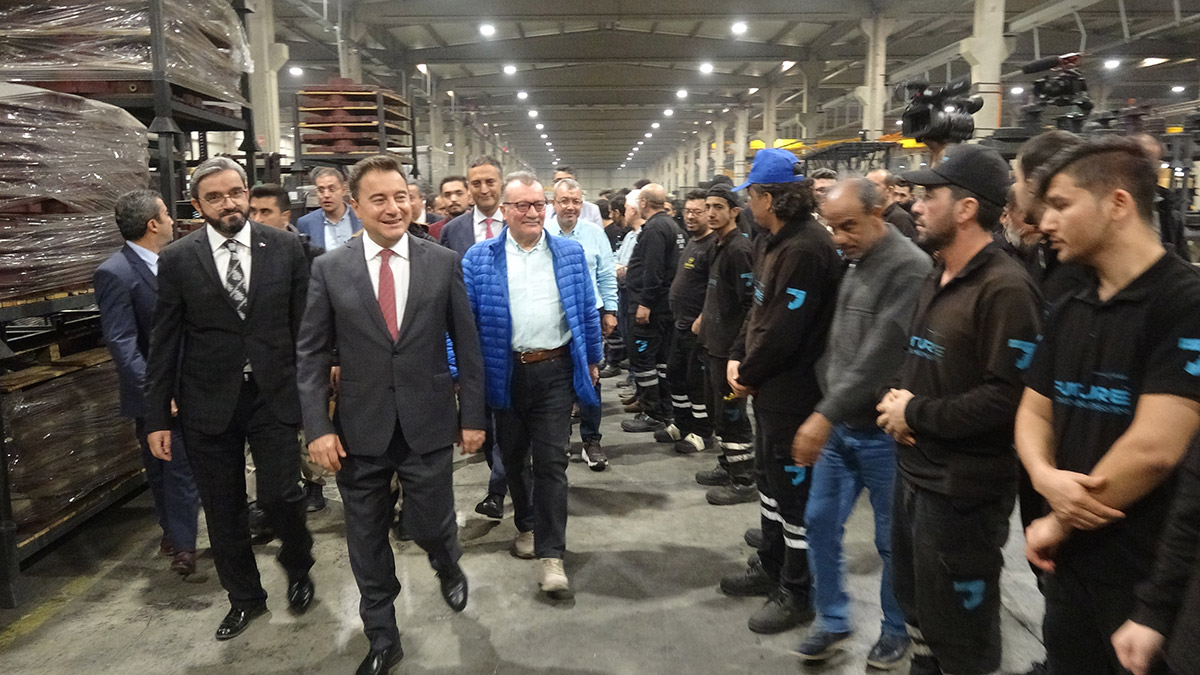 DEVA Partisi Genel Başkanı Babacan Konya'da