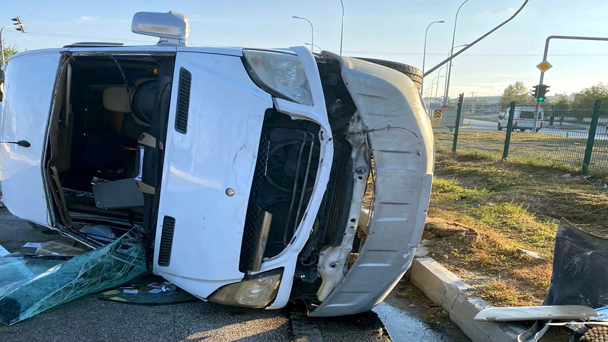 Denizlispor kafilesi trafik kazası geçirdi