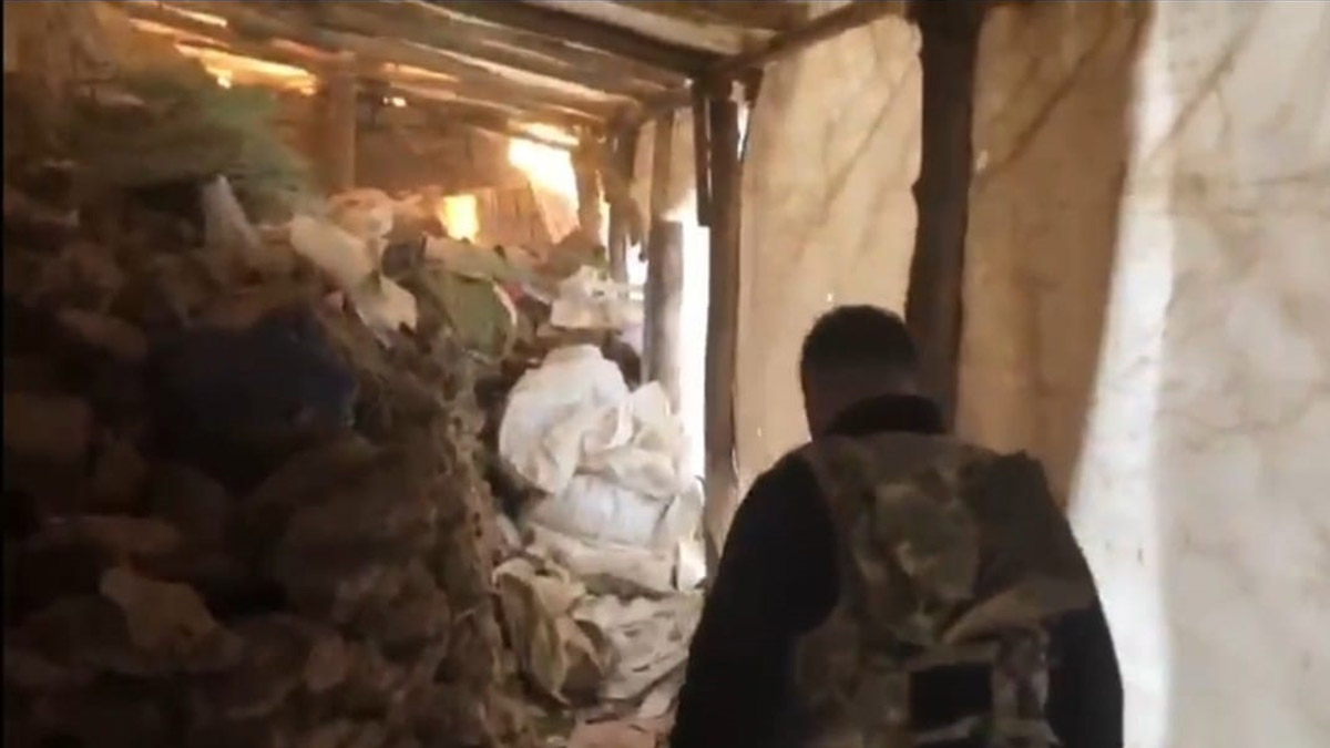 Evin bodrumunda 25 kaçak göçmen yakalandı