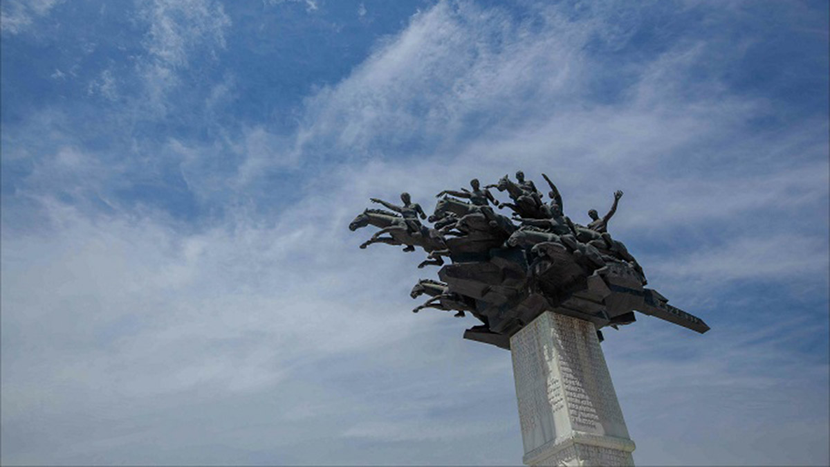 Folkart Gallery'de 'İzmir'in 100'ü' sergisi