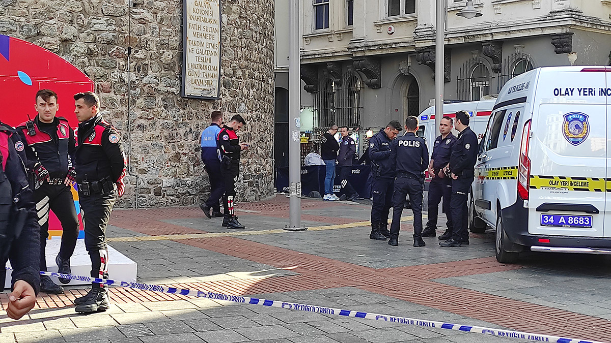 Galata Kulesi'nden atlayan kişi hayatını kaybetti