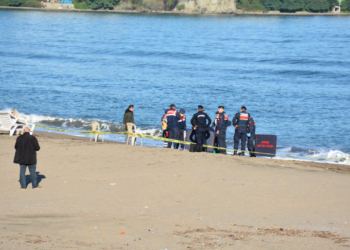 Giresun'da sahilde erkek cesedi bulundu