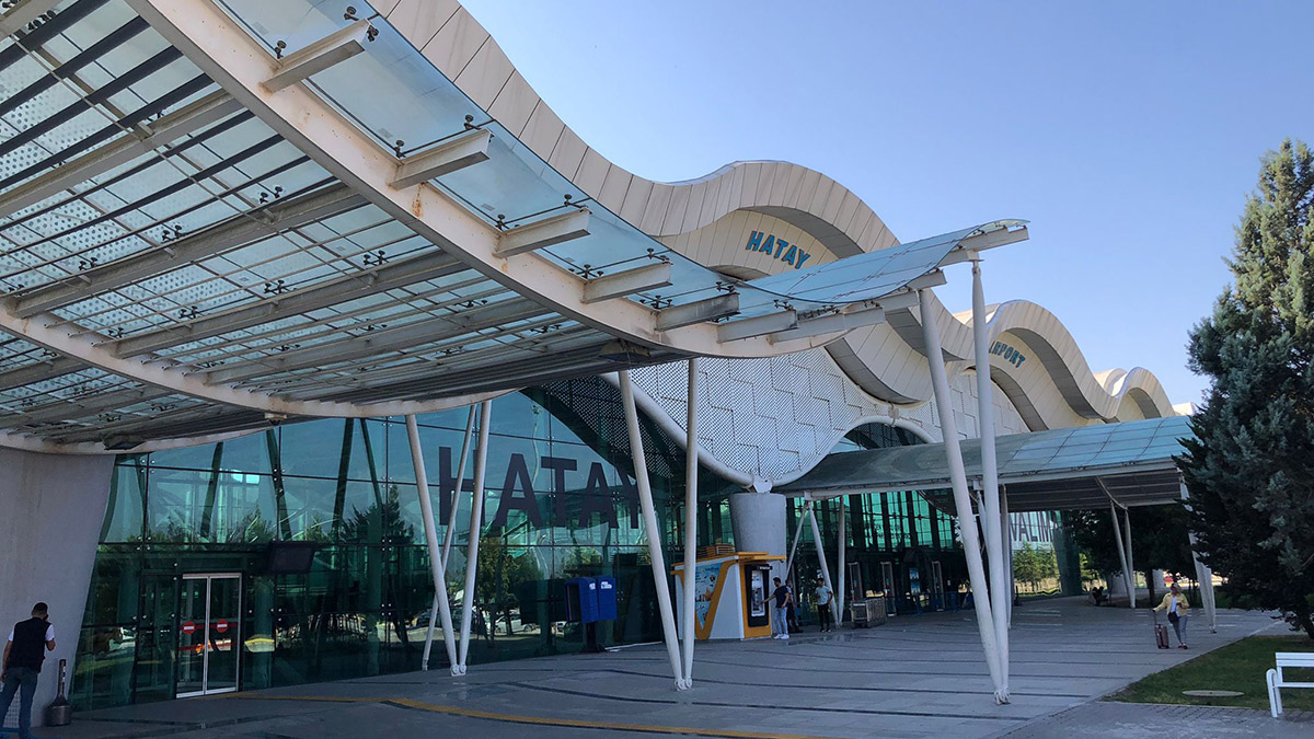 Hatay Havalimanı'nda uçuşlar yeniden başladı