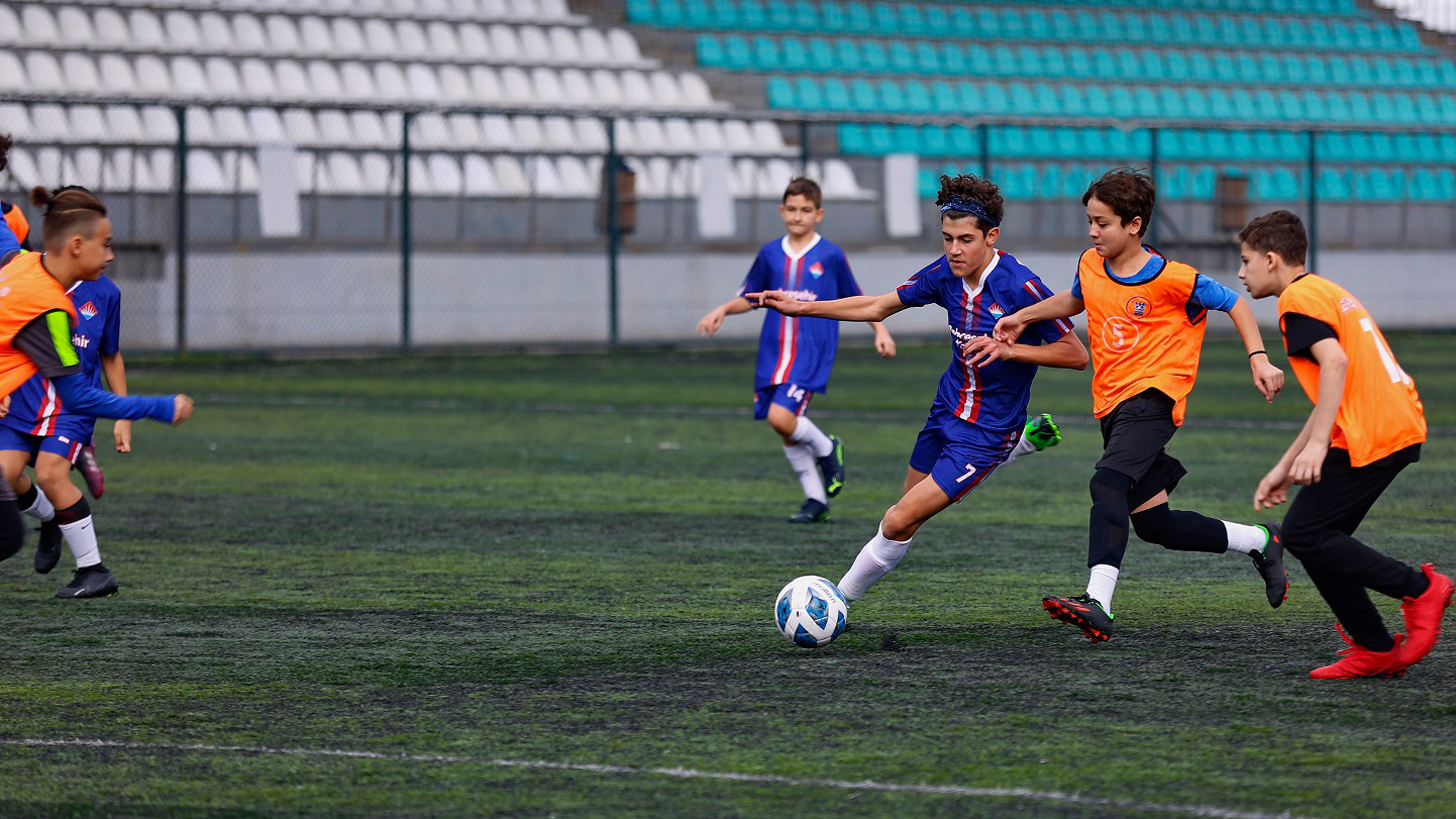 İstanbul Gençlik Oyunları'nda heyecan sürüyor