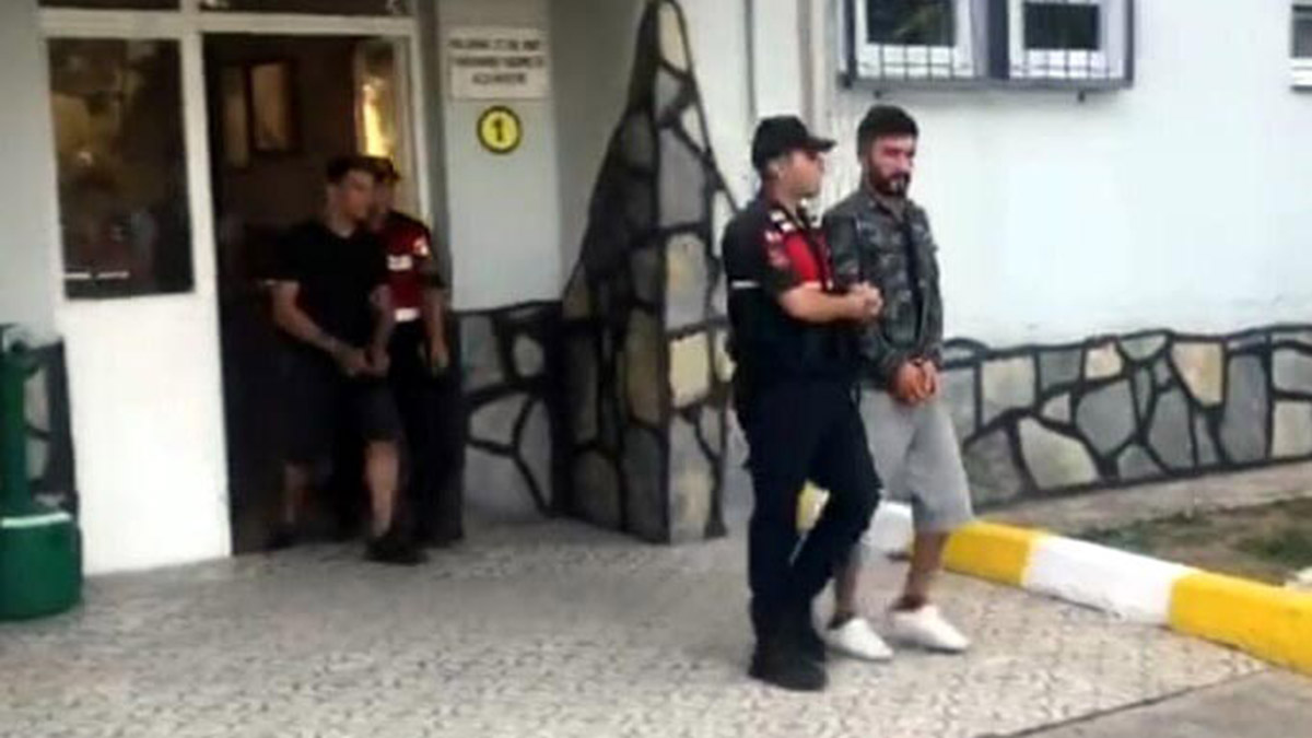 İzmir'de göçmen kaçaklığı operasyonu: 6 tutuklama