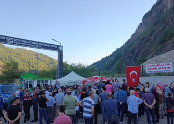 Katı Atık Bertaraf Tesisi önünde nöbet