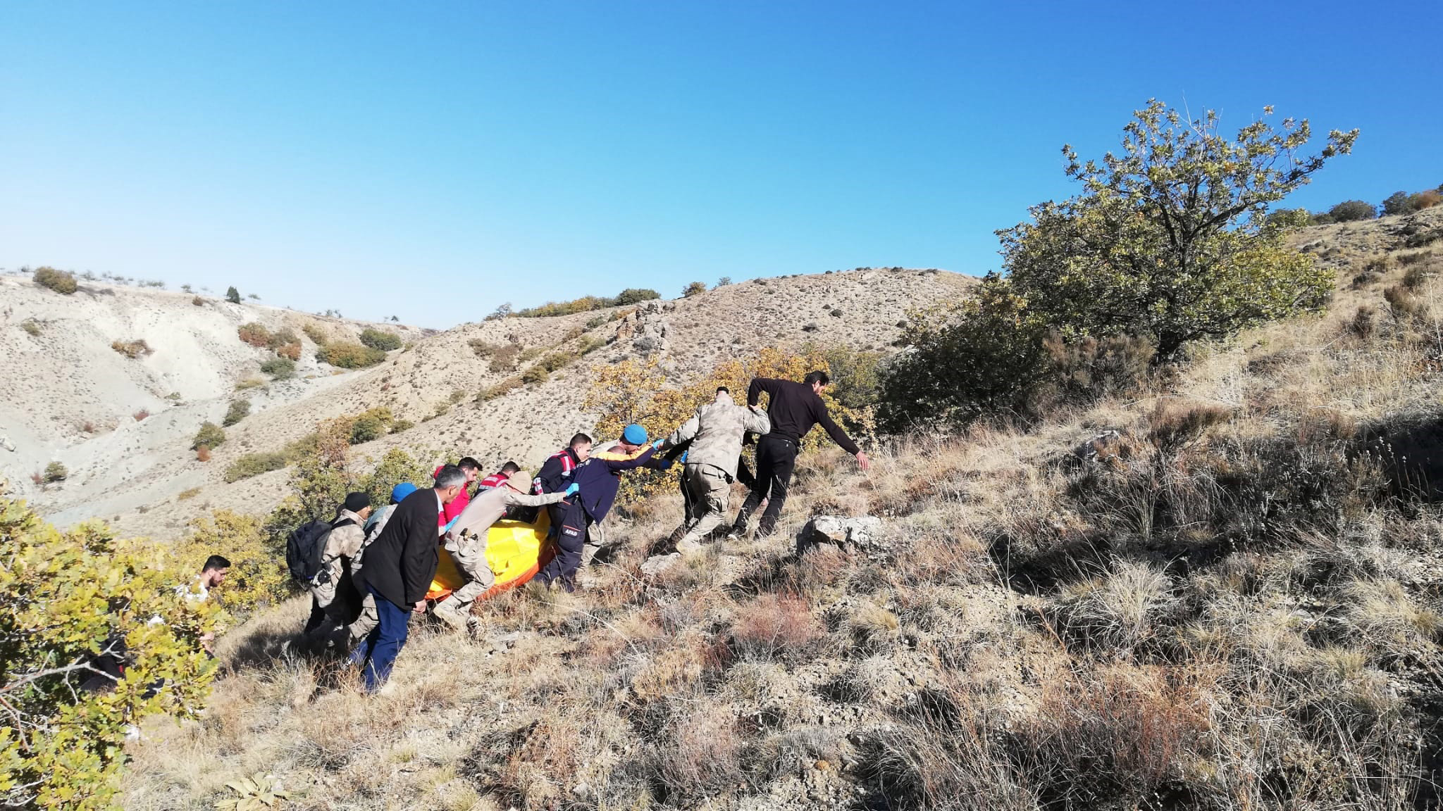Kayseri'de ava adam ölü bulundu
