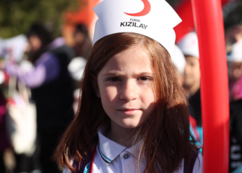 'Kızılay Haftası Sokağı'nda çocuklar ağırlandı