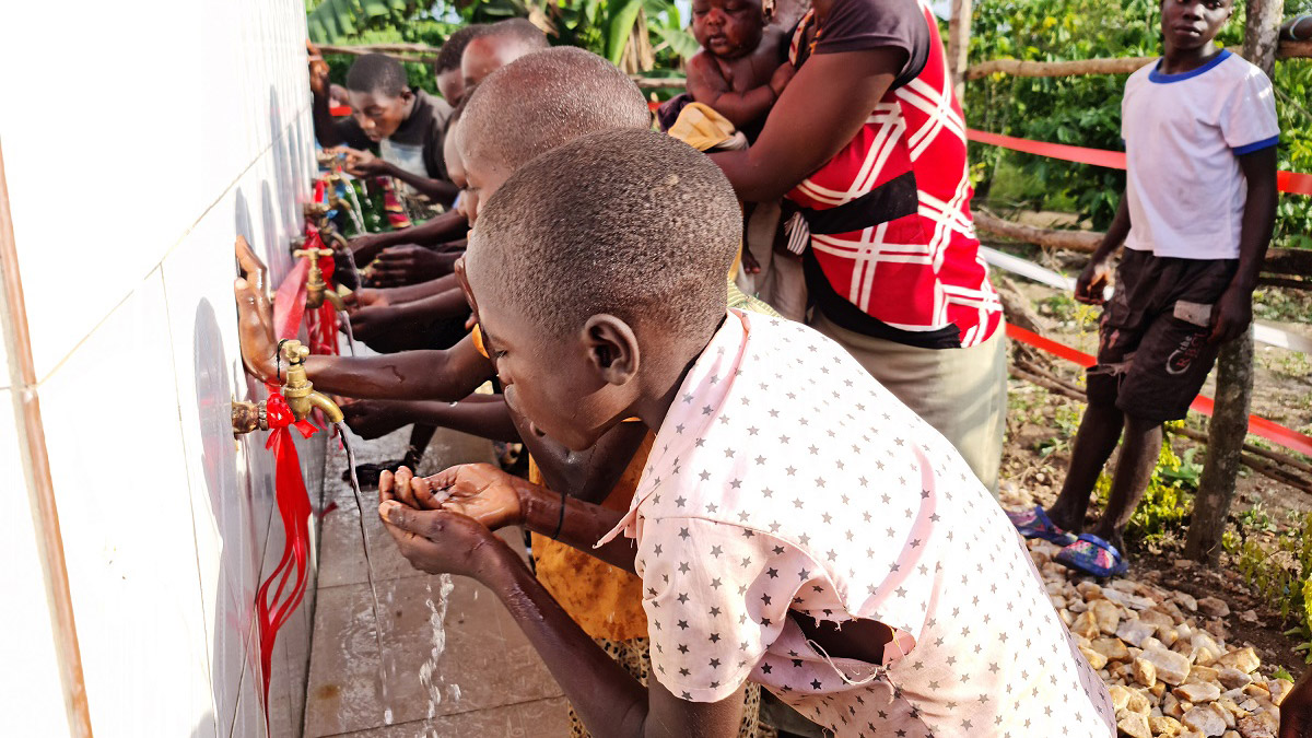 Kızılay'dan Uganda'ya içilebilir su desteği