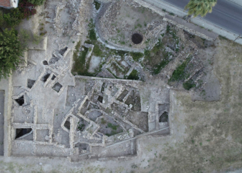 Klazomenai Antik Kenti'nde yapılaşmaya tartışması