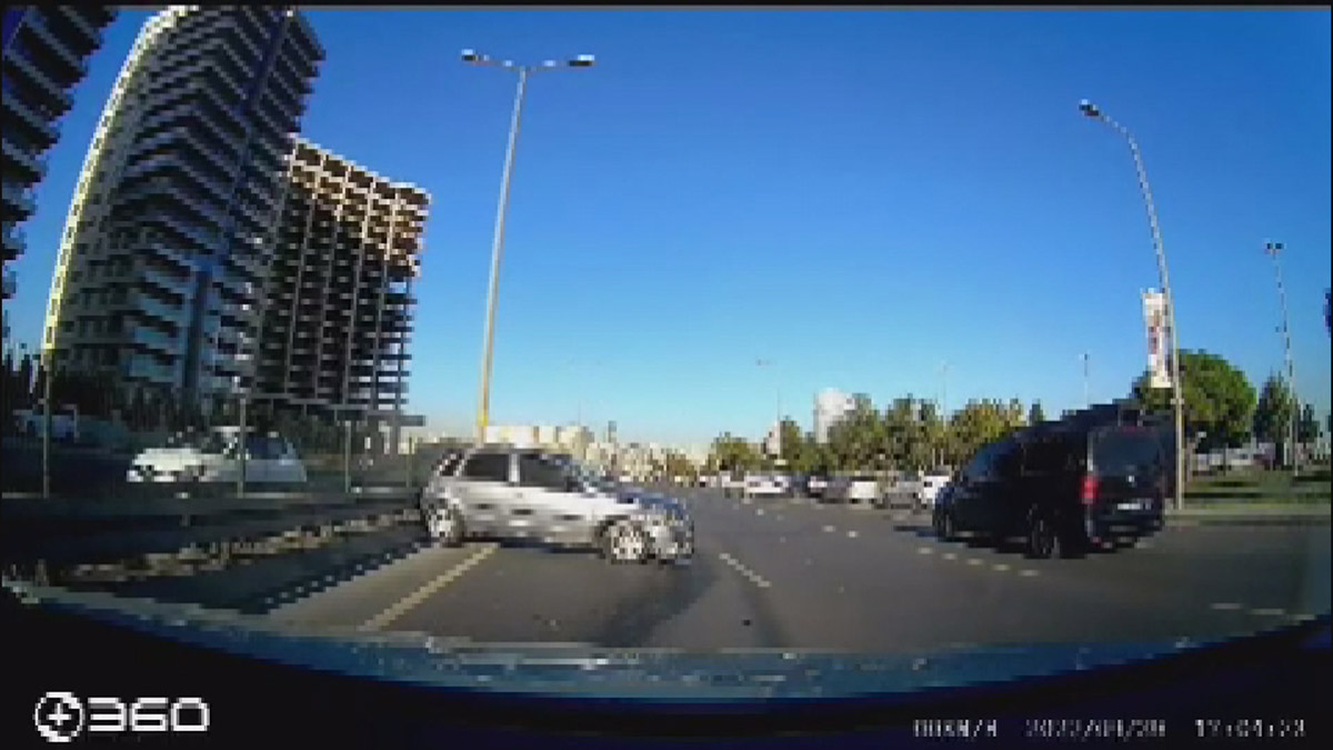 Makas sonrası kaza kamerada