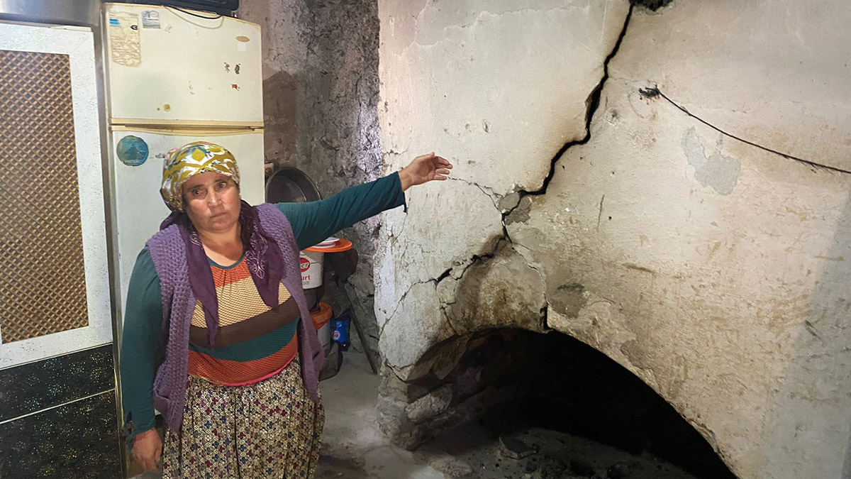 Osmaniye'de deprem sonrası hasar tespiti