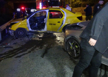 Otomobille taksi çarpıştı: 5 yaralı