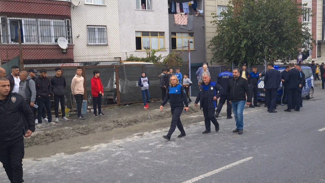 Sultangazi'de zabıtaya saldırdı