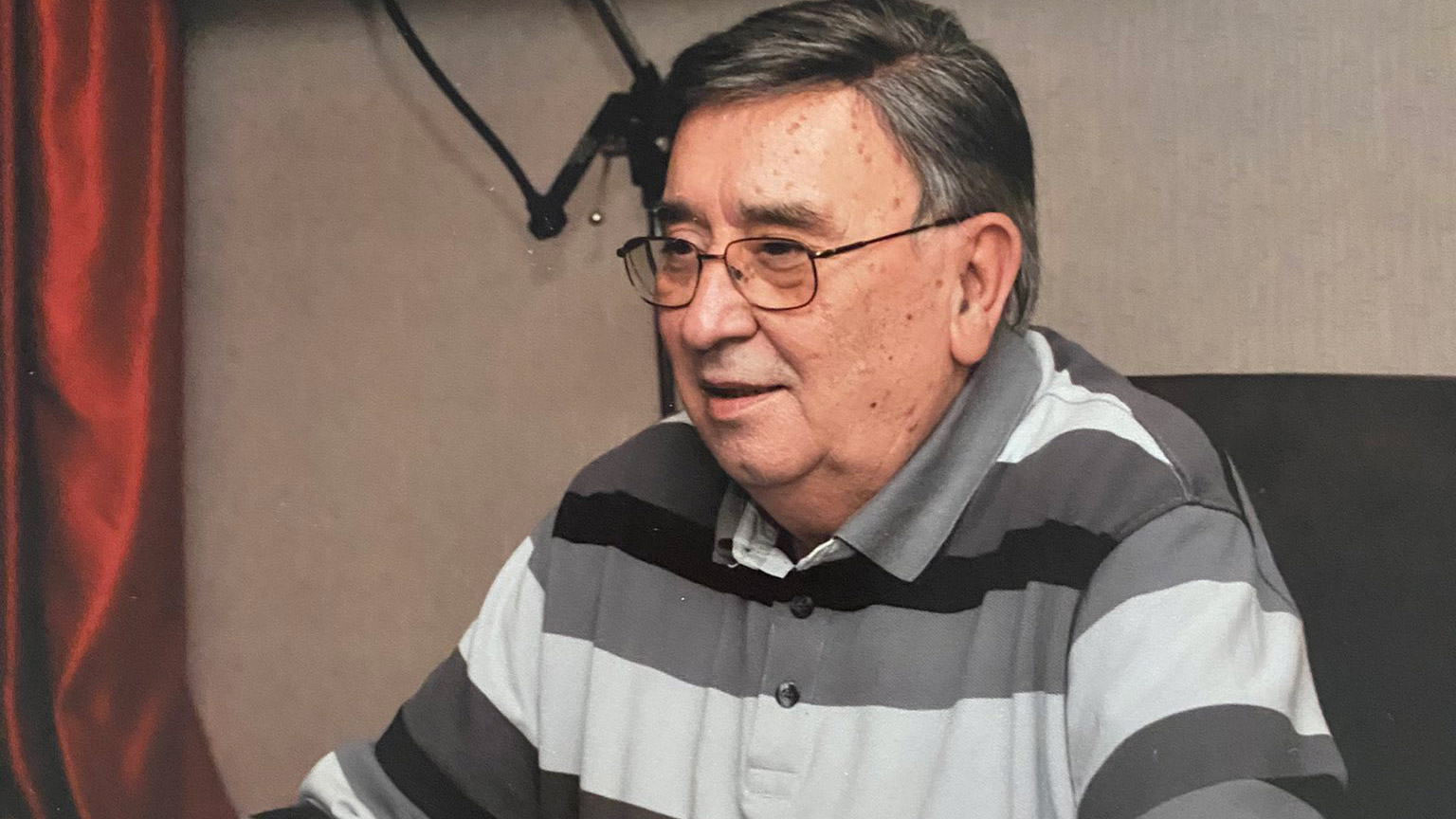 Sunucu Bülent Özveren hayatını kaybetti