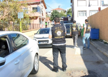 Üsküdar'da okul önlerinde denetim