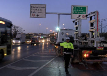 Vatan Caddesi trafiğe kapatıldı