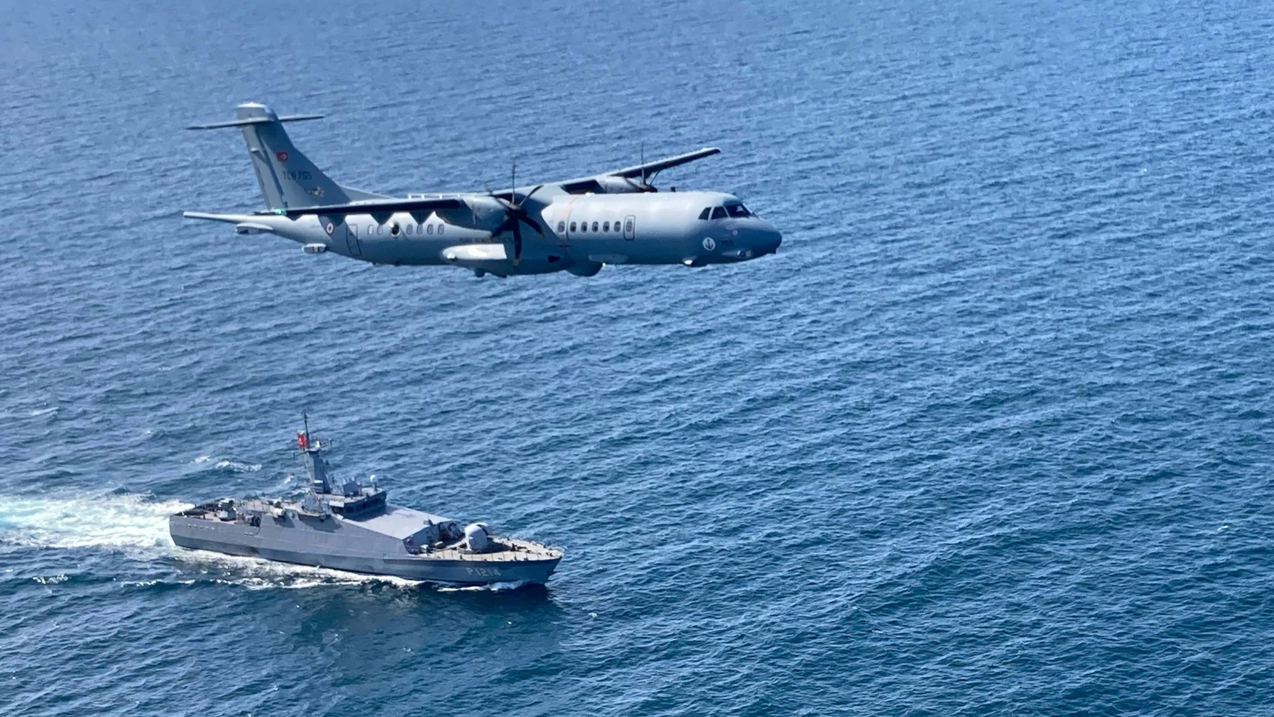 Yeni deniz karakol uçağı göreve başladı