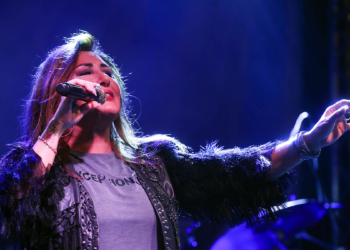 Yenimahalle 90'lar Festivali'nde Nükhet Duru rüzgarı