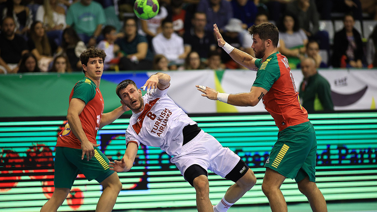 A Milli Erkek Hentbol Takımı Portekiz'e mağlup oldu