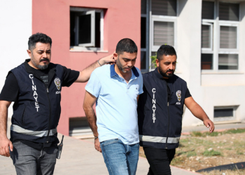 Ablası bıçakla rehin alındı; 1 yaralı