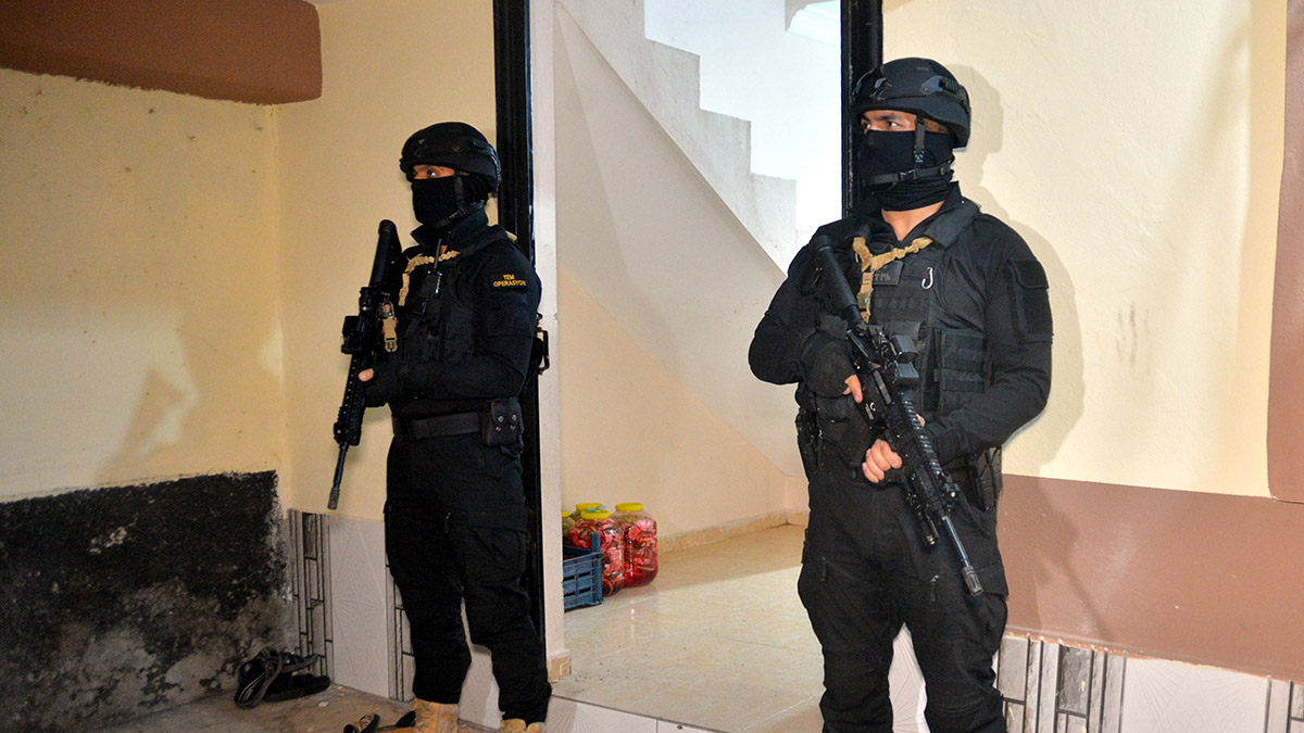 Adana'da DEAŞ operasyonu; 6 gözaltı kararı