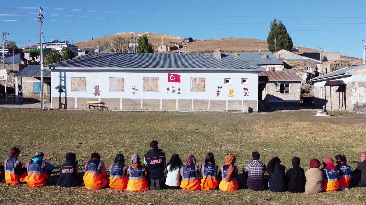 15 AFAD gönüllüsü eğitim için kolları sıvadı