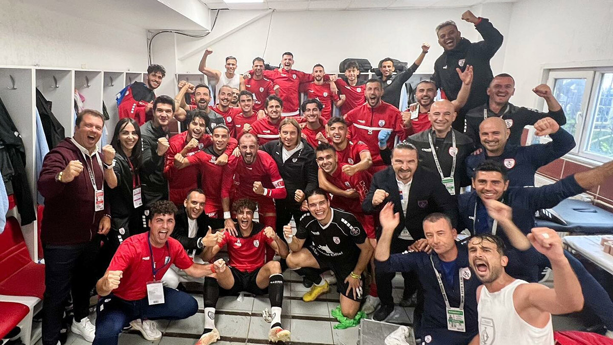 Altınordu, Ahmet İlhan Özek'in dönüşüyle kendine geldi