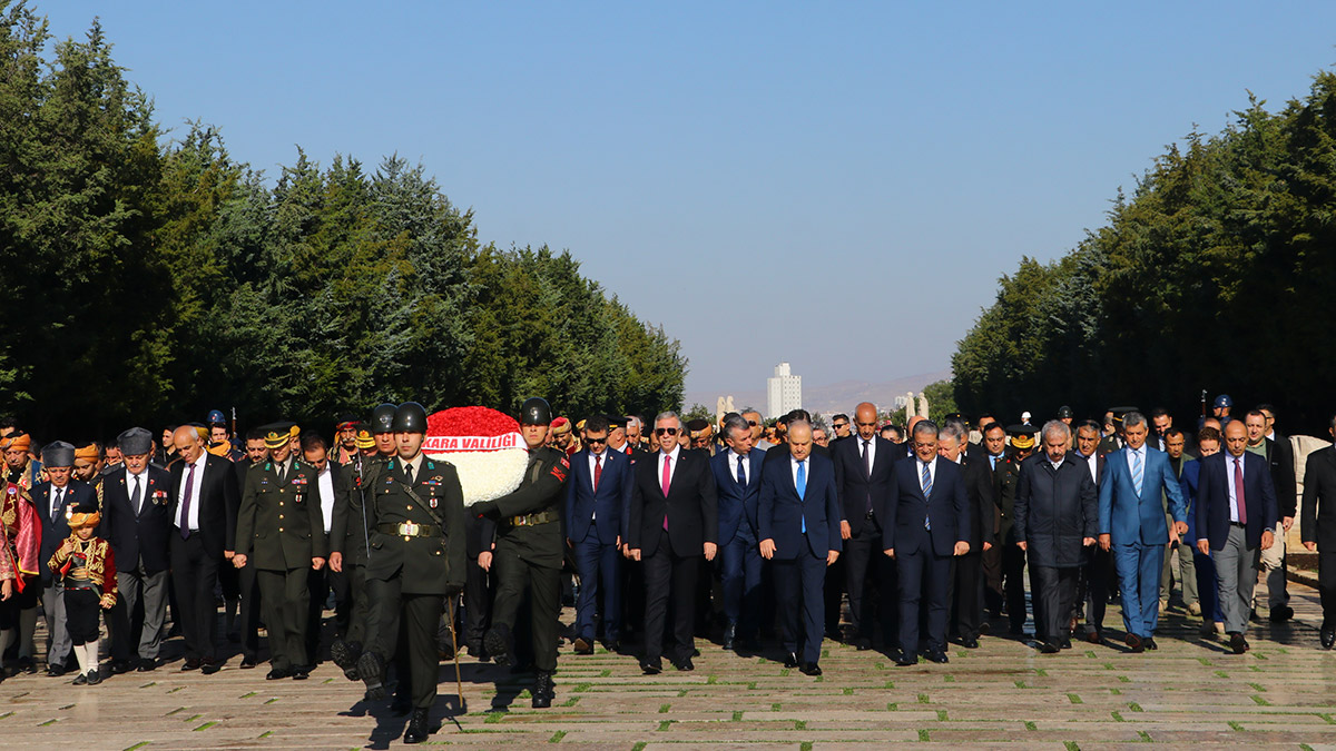 Ankara'nın başkent ilan edilişinin 99'uncu yılı kutlandı
