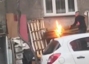 Bağcılar'da tartıştığı kişinin evini ateşe verdi