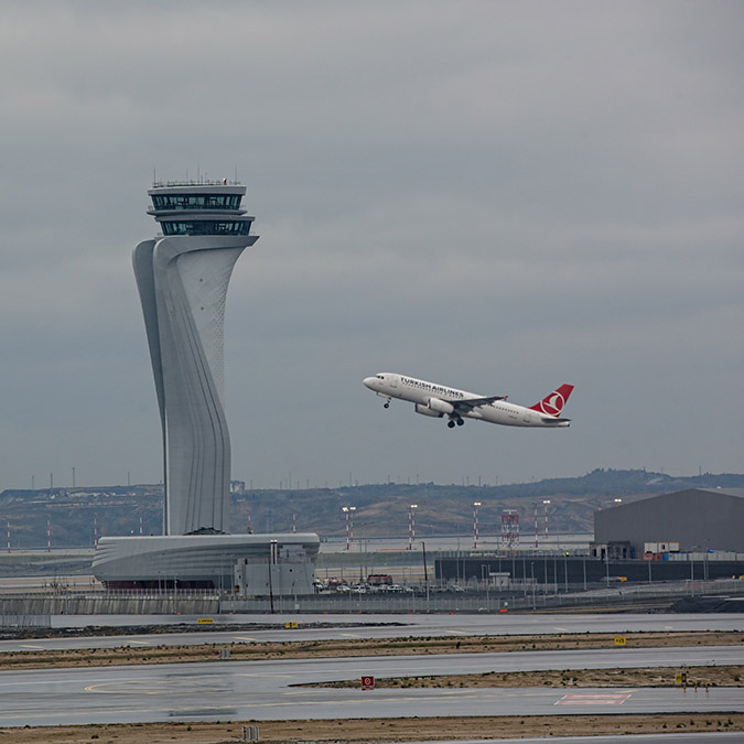 İstanbul Havalimanı'nda 4 yılda 160 milyon yolcu ağırlandı