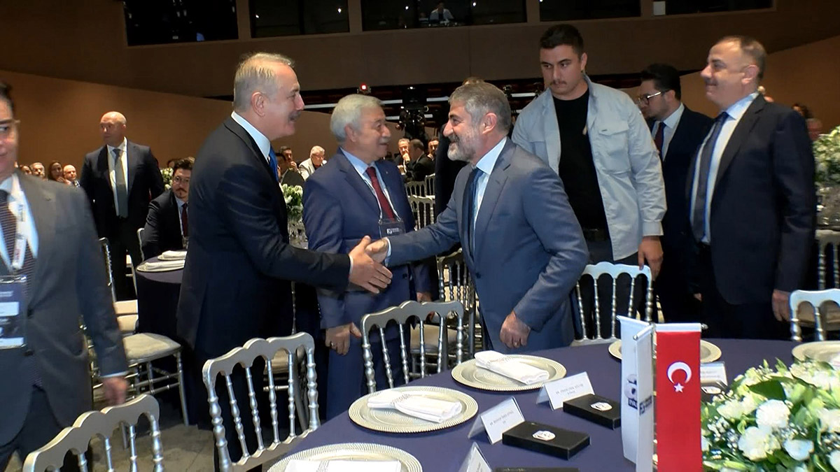 Bakan Nebati Finansın Geleceği Zirvesi'nde konuştu