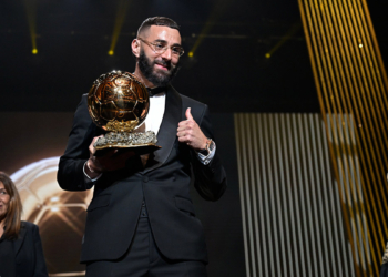 Karim Benzema 2022 Ballon d'Or ödülünün sahibi oldu