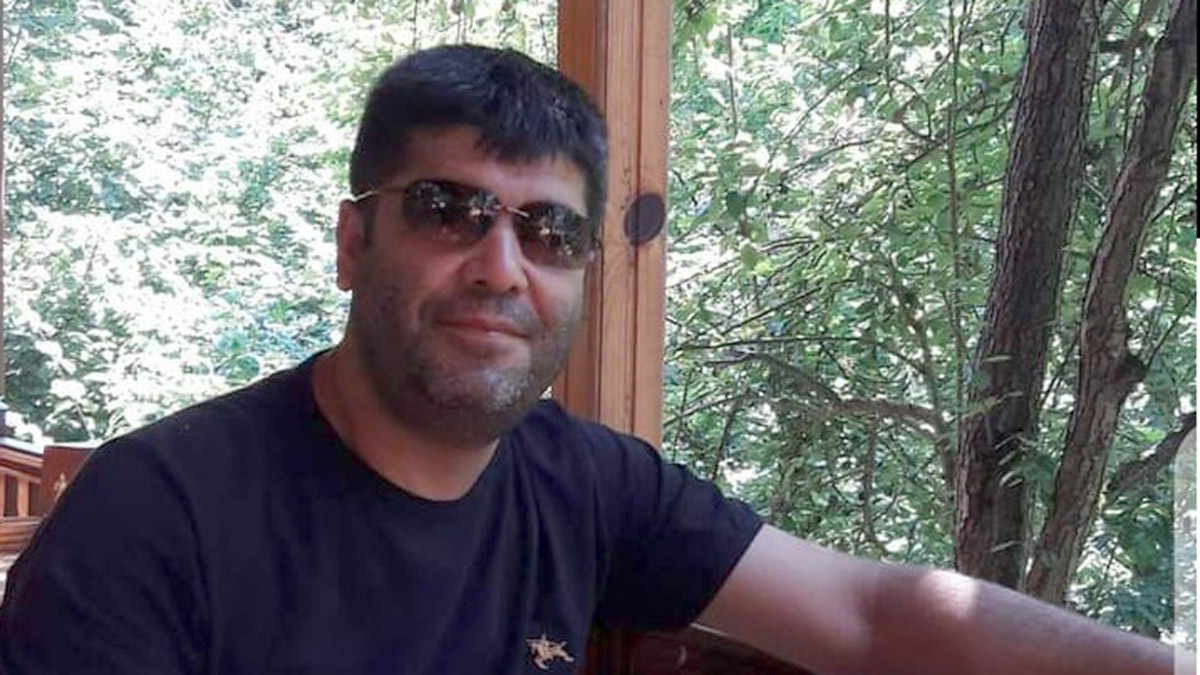 Esenler Sanayi Sitesinde patlamada ölen kişi Adli Tıp'a götürüldü