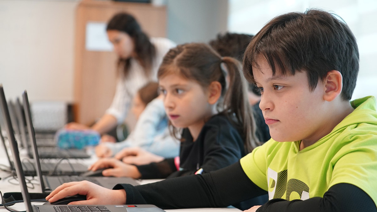 Yazılım kamplarında 1110 öğrenciye eğitim verilecek