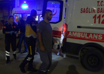 54 işçi zehirlenme şüphesiyle hastaneye kaldırıldı
